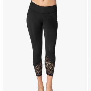 Beyond Yoga Perfect Angles legging size M